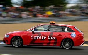 Audi RS4 Avant 24 Hours of Le Mans Safety Car 2014 года
